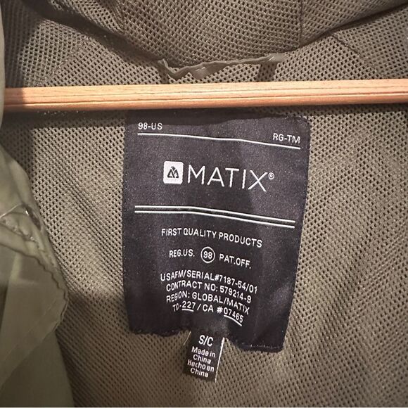 Matix Los Angeles Compton Surf Club Green Windbreaker Size Small - Picture 3 of 5